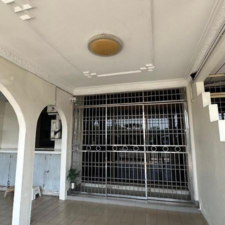 באטרוורת' Taman Bagan Single Storey Terrace House, 9Mins To Sunway Carnival Mall, Seberang Jaya מראה חיצוני תמונה